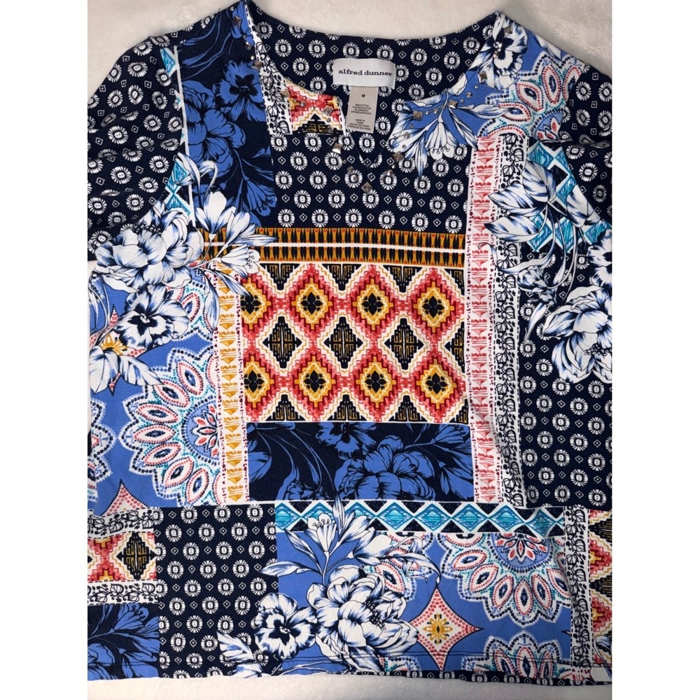 Alfred Dunner Womens Blue Patchwork Floral Studded Split Neck Top Size M - Picture 7 of 7